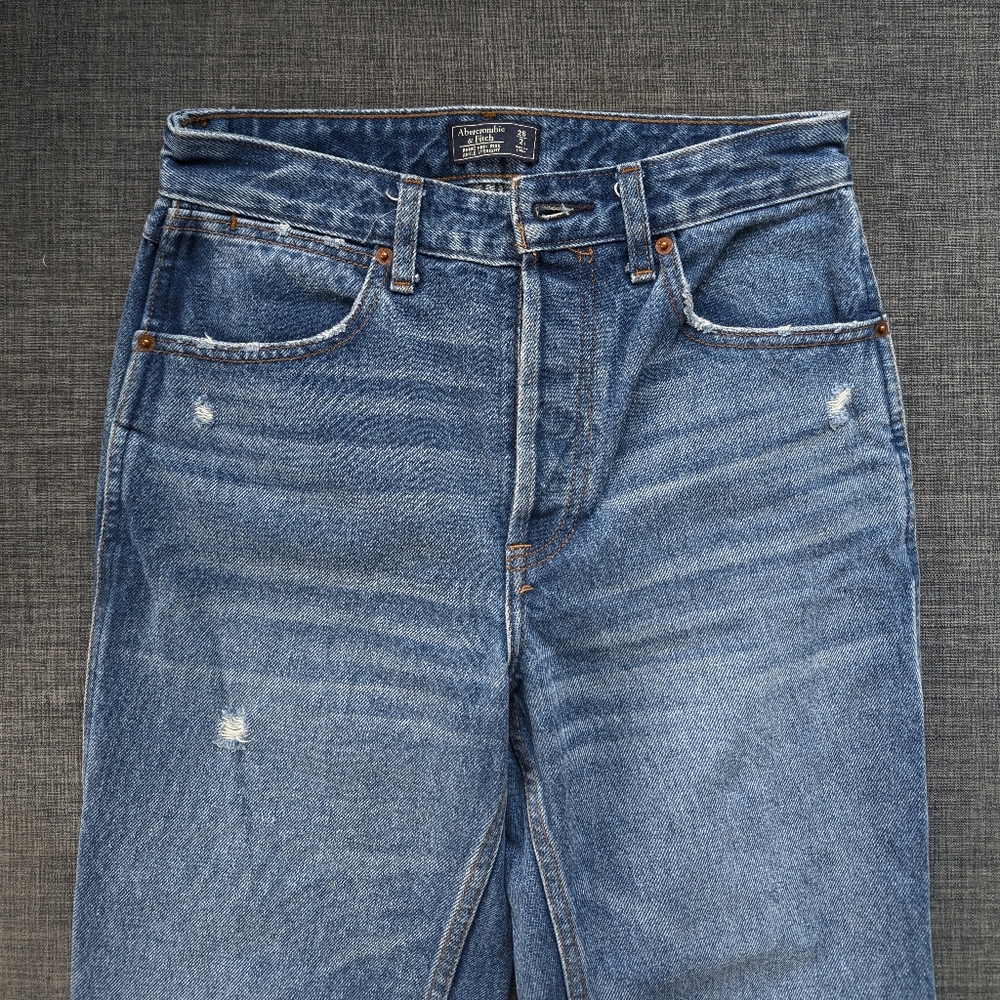Abercrombie & Fitch Straight Leg Blue Jeans